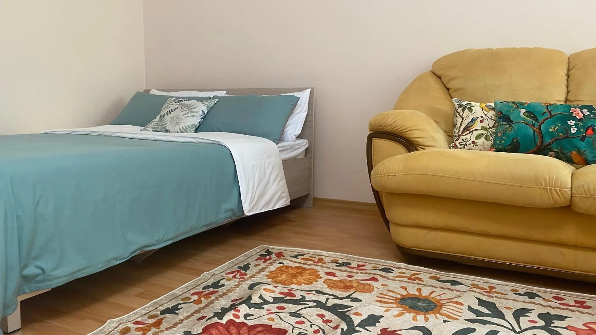 Ferienwohnung 3Х Комнатная На Желтоксан Almaty
