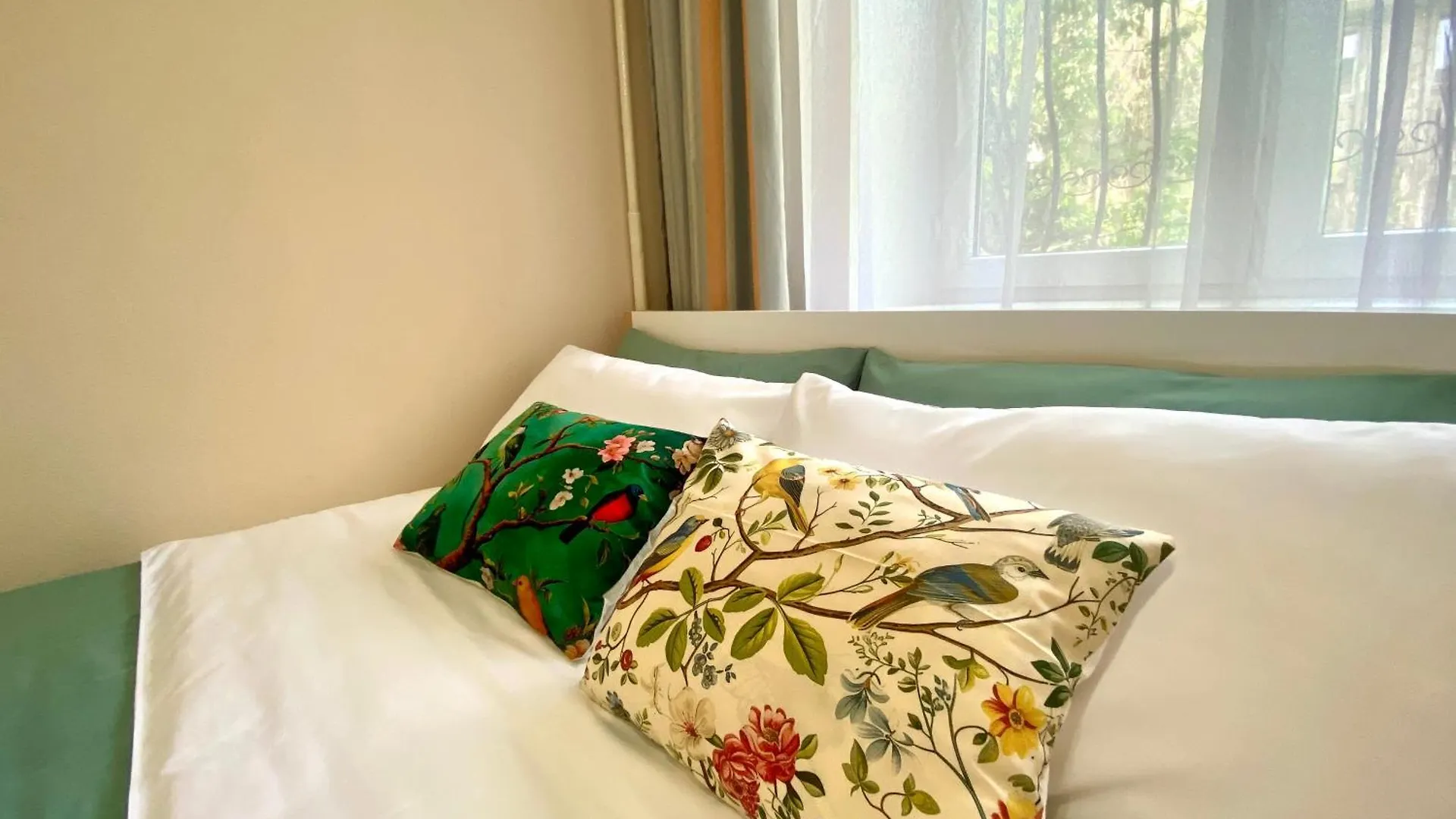 Ferienwohnung 3Х Комнатная На Желтоксан Almaty
